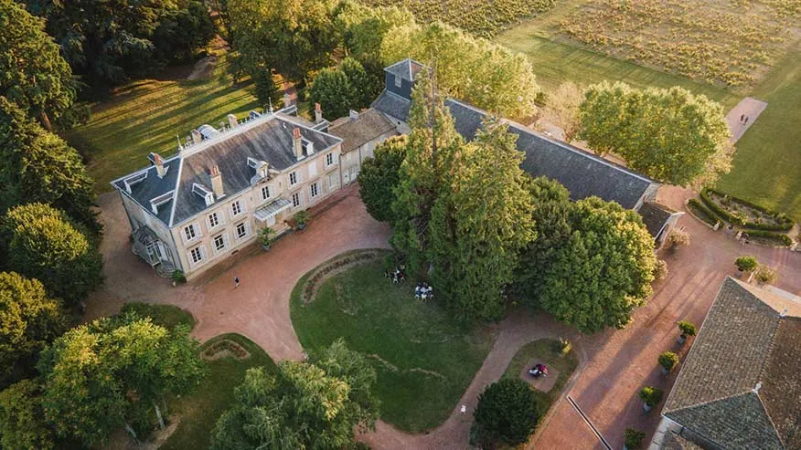 Vue drone d'un domaine de mariage
